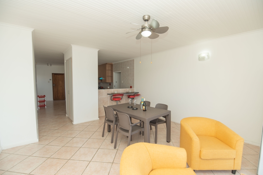 6 Bedroom Property for Sale in Beachview Eastern Cape